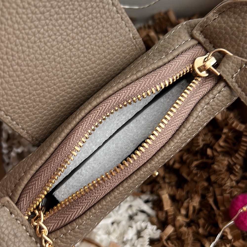 New small artificial leather coin purse - Picture 6 of 7